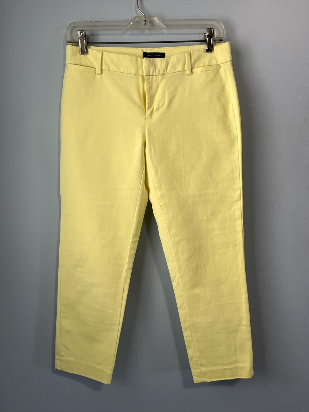 Tommy Hilfiger Lemon Yellow Waverly Slim Stretch Capri Mid-Rise Cotton Size 0